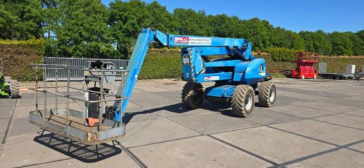 Manitou 200 ATJ 20m hoogwerker 4x4 diesel knikarm 200ATJ, Articles professionnels, Machines & Construction | Ascenseurs, Échafaudages & Échelles