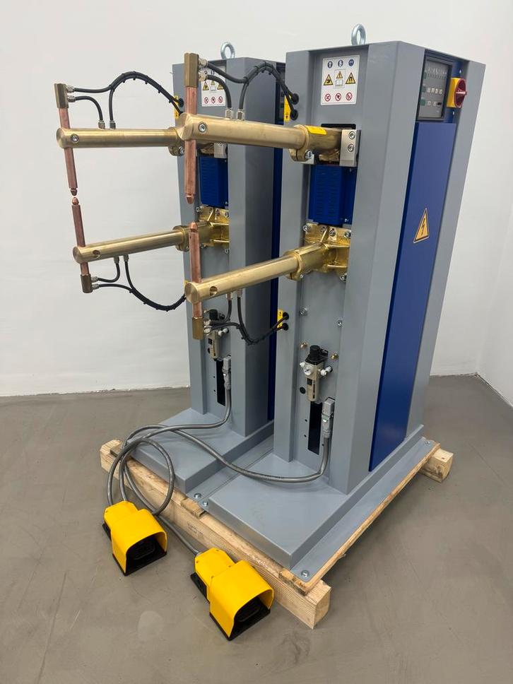 PEI puntlasapparaat puntlasmachine puntlas apparaat 35 kVA, Doe-het-zelf en Bouw, Gereedschap | Lasapparaten, Nieuw