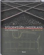 Spoorwegen in Nederland 9789085066392 G. Veenendaal, Boeken, Verzenden, Gelezen, G. Veenendaal