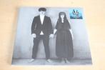 U2 - Songs Of Experience (Cyan Blue Translucent Vinyl) +, Cd's en Dvd's, Nieuw in verpakking