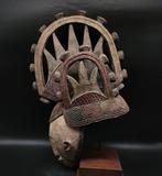 Prachtige helm - Igbo - Nigeria (Zonder minimumprijs)