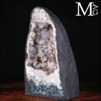 Amethist en Agaat geode – Natuurlijke Kristallen Kolf –