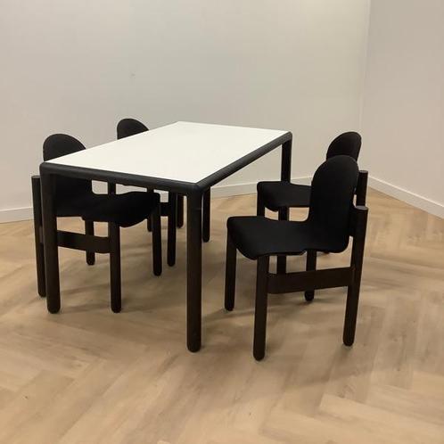 Tweedehands Vintage THONET Flex eetkamerset, tafel met 4, Zakelijke goederen, Kantoor en Winkelinrichting | Kantoormeubilair en Inrichting