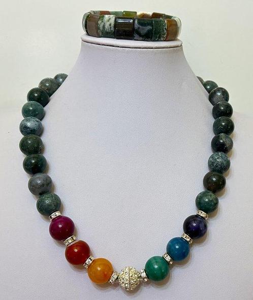 Halsband en armband van Indiaas Agaat (16 en 15 x 12 mm)., Antiek en Kunst, Antiek | Boeken en Manuscripten