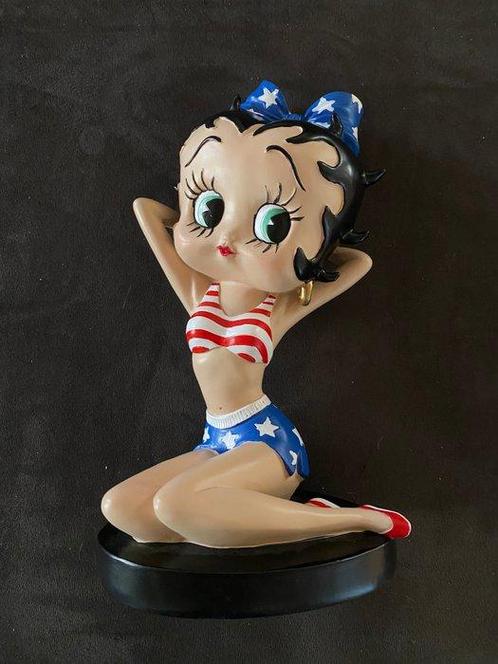 Merchandise figuur - Hars - 2000-2010, 2010-2020, Cd's en Dvd's, Dvd's | Tekenfilms en Animatie