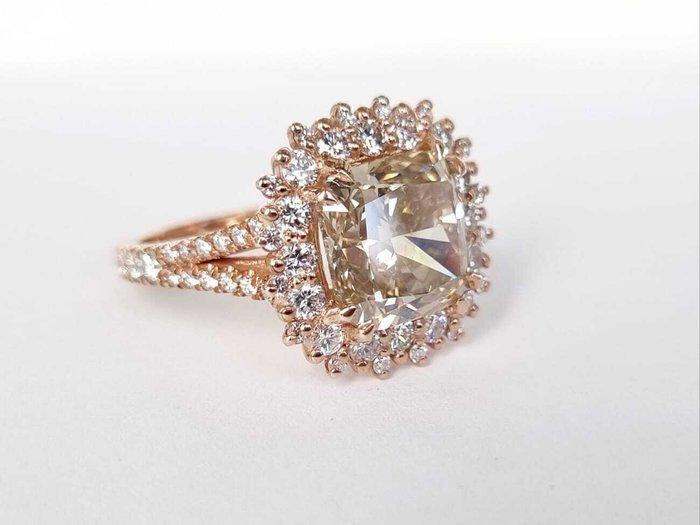 Cocktailring - 14 karaat Roségoud - 6.33ct. tw. Diamant, Handtassen en Accessoires, Antieke sieraden