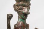 Elamitisch Bronzen vrouwenfiguur, 17,2 cm - EX BONHAMS -
