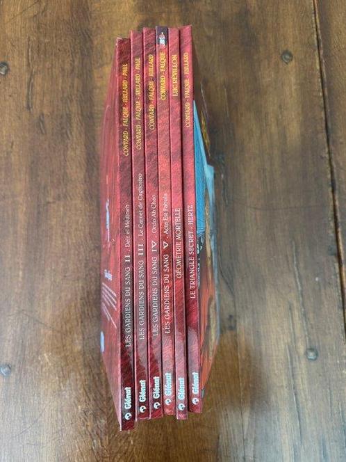 Le Triangle Secret - Les Gardiens du Sang T2 à T5 + Hertz T1, Boeken, Stripverhalen