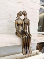 Beeldje - A kissing couple - Brons, Antiek en Kunst
