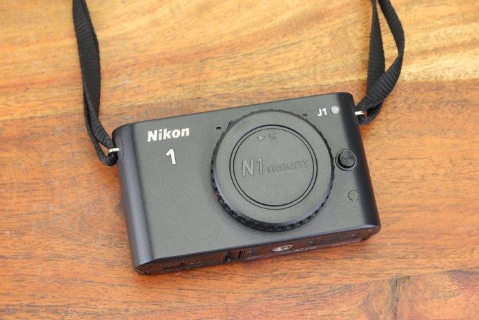 Nikon 1, J1 Body + Accessoires Digitale camera, Audio, Tv en Foto, Fotocamera's Digitaal