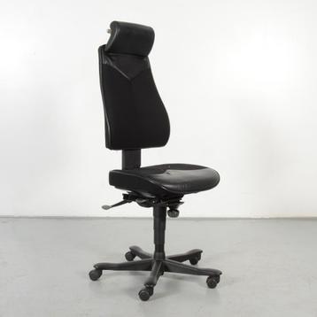 Kinnarps bureaustoel, zwart leder / stof, geen armleggers