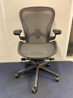 Herman Miller Aeron Maat C, Remastered Nieuwste Model, Ergonomisch, Bureaustoel, Zo goed als nieuw, Zwart