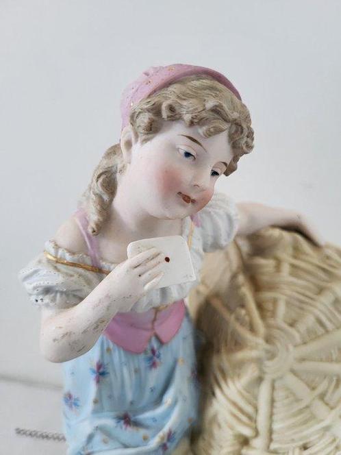 Krister Porcelaine - Beeldje - Porselein, Antiek en Kunst, Antiek | Glaswerk en Kristal