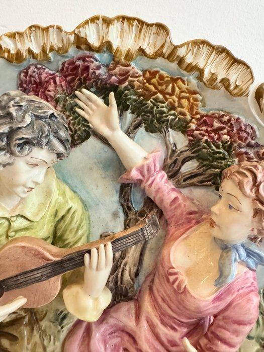 Wandbord - Aardewerk, Porselein - romantische voorstelling, Antiek en Kunst, Antiek | Glaswerk en Kristal