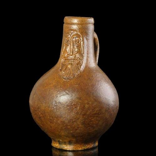 Post-médiéval Grès Pot à vin de Bellarmine (Baardmankruikje, Antiek en Kunst, Antiek | Overige Antiek