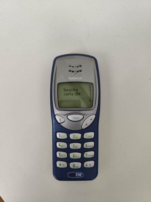 Nokia 3310/ 3210 - Mobiele telefoon (2), Games en Spelcomputers, Spelcomputers | Overige Accessoires
