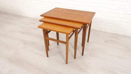 Vintage mimiset | Nesting tables | Teak, Huis en Inrichting, Tafels | Bijzettafels, Ophalen of Verzenden