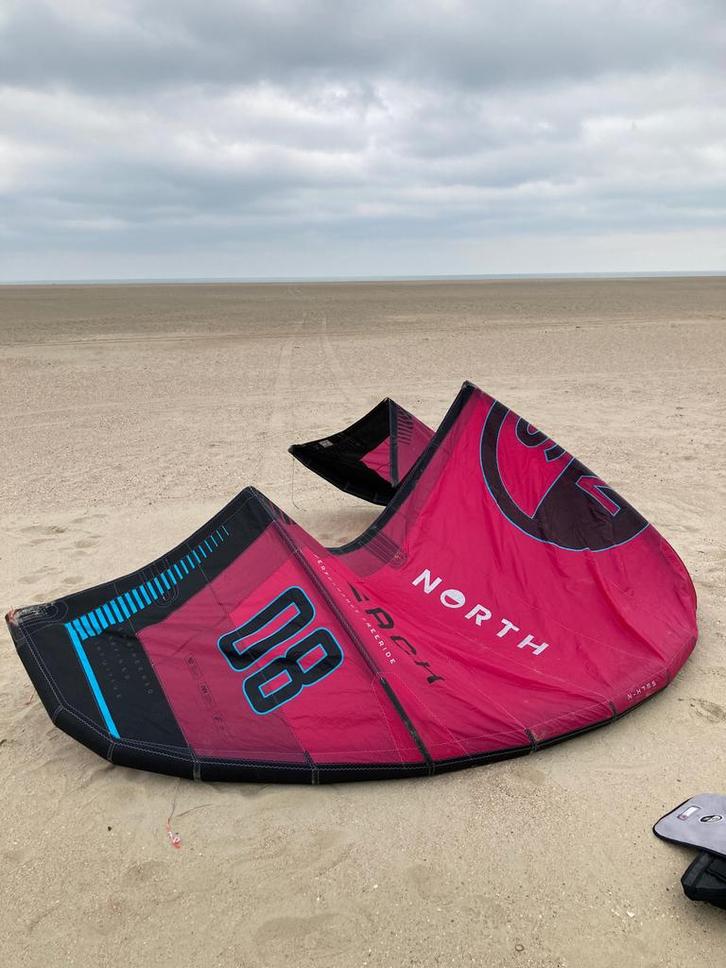 2025 North Reach Kite 8m, Watersport en Boten, Kitesurfen, Kite, Gebruikt, 8 m²