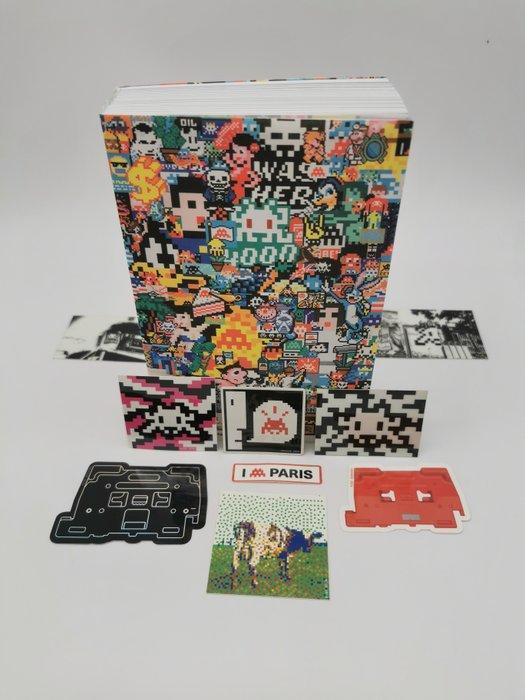 Invader (1969) - 4000: The Complete Guide To The Space, Antiek en Kunst, Kunst | Designobjecten