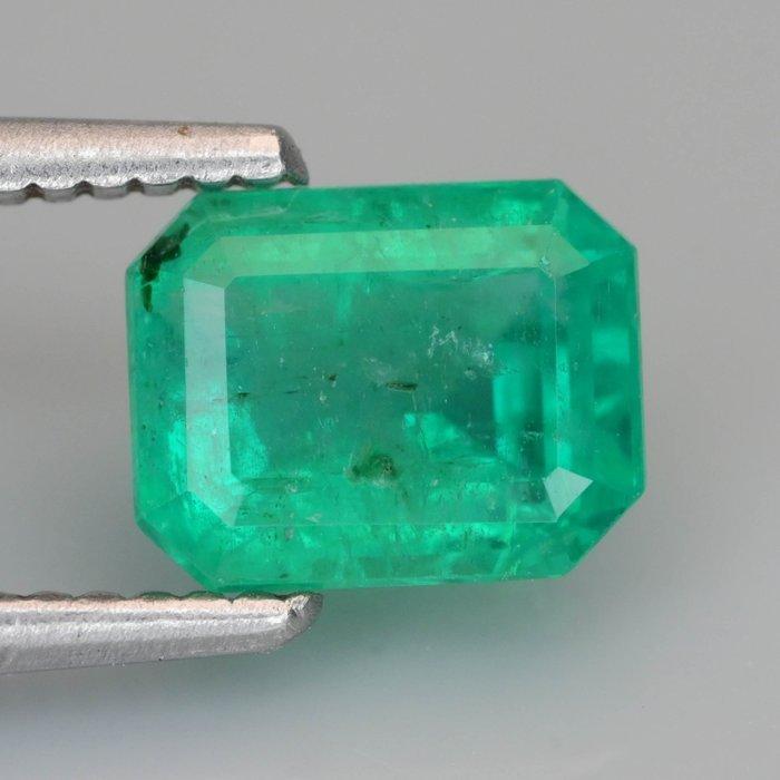 Zonder Minimumprijs Groen Smaragd - 1.91 ct - nternational, Handtassen en Accessoires, Edelstenen
