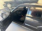 Autoart 1:18 - Voiture de sport miniature - Mercedes 190E, Hobby en Vrije tijd, Modelauto's | 1:5 tot 1:12, Nieuw