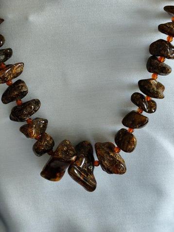 Amber - Barnsteen - 70 cm - 33 mm (Zonder Minimumprijs) beschikbaar voor biedingen