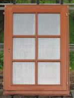 meranti houten raam , chassis , venster , kozijn 88 x 123, Doe-het-zelf en Bouw, Raamkozijn, Gebruikt, Ophalen of Verzenden, 75 tot 150 cm