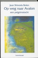 Op weg naar Avalon / Ontwikkelingen in de Jungiaanse, Boeken, Verzenden, Zo goed als nieuw, Jean Shinoda Bolen