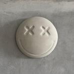 Mitch Richmond (1983) - Keep Smiling! - Wall Sculpture