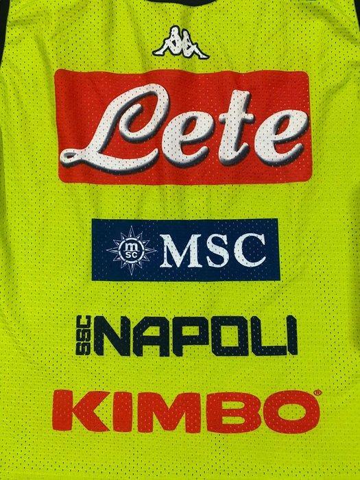 Napoli - Italiaanse voetbal competitie - 2017 - Voetbalshirt, Verzamelen, Overige Verzamelen