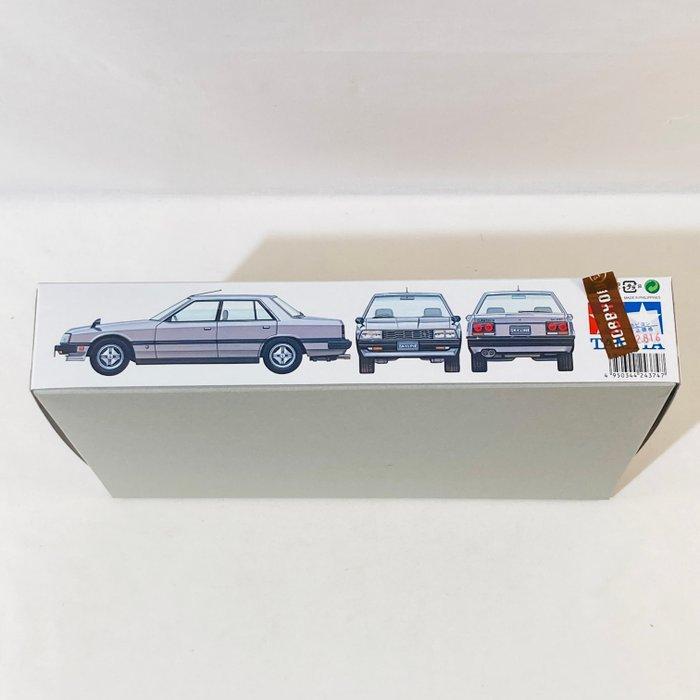 Tamiya 1:24 - Modelbouwdoos - Nissan Skyline Sedan 2000, Hobby en Vrije tijd, Modelauto's | 1:5 tot 1:12