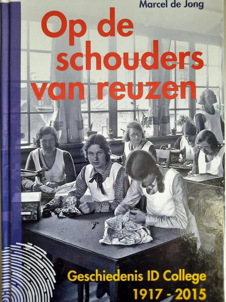 Op de schouders van reuzen - Mrcel de Jong 9789054523178, Boeken, Studieboeken en Cursussen, Zo goed als nieuw, Verzenden