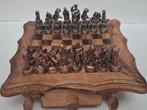 Schaakspel - Hecho a mano España - Hout en metaal, Antiek en Kunst