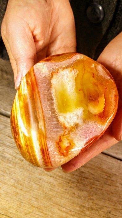 Carnelian-steen asbak Kom - Hoogte: 11 cm - Breedte: 8 cm-, Verzamelen, Mineralen en Fossielen