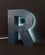 Buchstaben R - Lamp - Metaal, Antiek en Kunst