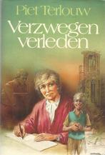 VERZWEGEN VERLEDEN 9789021034942 Terlouw, Boeken, Verzenden, Gelezen, Terlouw