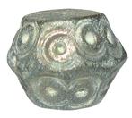 Poids en Bronze Byzantin orné de motifs polyédriques,, Antiek en Kunst