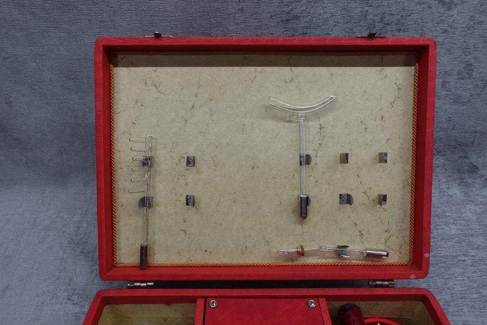 Medisch instrument - elektrotherapieapparaat - Hout, Glas,, Antiek en Kunst, Antiek | Wandborden en Tegels