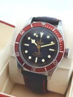 Tudor - Black Bay Burgundy - 79220R - Heren - 2011-heden