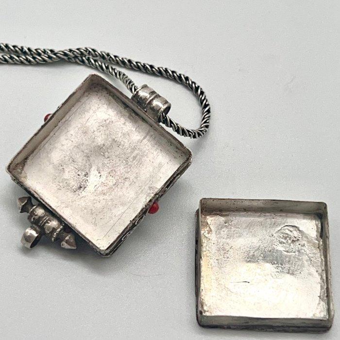 Koraal - Zilver - Hanger - Gau Box - Zilver 925, Antiquités & Art, Art | Art non-occidental