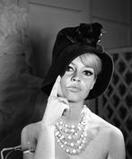 Jean Barthet (1920-2000) - Brigitte Bardot Chapeau Barthet, Antiek en Kunst