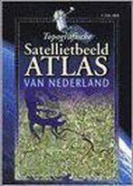 Topografische satellietbeeld atlas van Nederland 1:100.000, Boeken, Gelezen, Sergio Derks, Verzenden