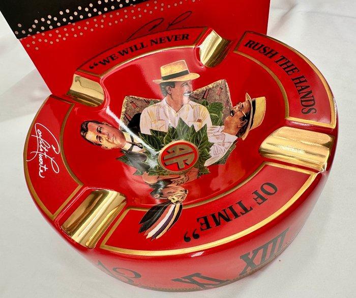 Arturo Fuente - Zonder Minimumprijs - Asbak - We Will Never, Verzamelen, Rookartikelen, Aanstekers en Luciferdoosjes
