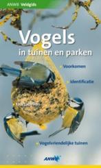 Vogels in tuinen en parken / ANWB verrekijker 9789018023690, Boeken, Verzenden, Gelezen, Stephen Moss