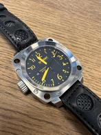 U-Boat - Thousands Of Feet - 000443742-001 - Unisexe -, Handtassen en Accessoires, Horloges | Heren, Nieuw