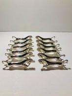 Messensteun (12) - cheval métal argenté - zilverkleurig