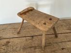 Tabouret - Bois - Un tabouret de traite en bois