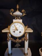 Horloge et parure de cheminée - Marbre, Laiton - 1850-1900