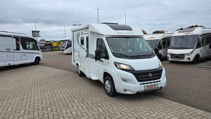 Bavaria P600 Style automaat met Frans bed, verzorgd. 78594, Caravans en Kamperen, Mobilhomes, Cassettetoilet, Automaat, L-zit