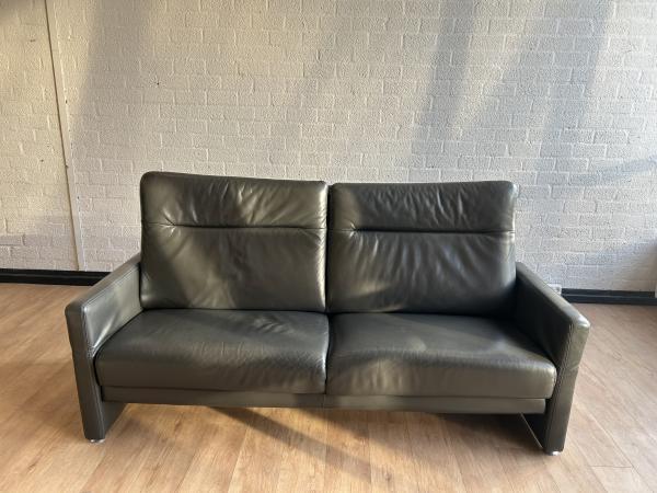 Veiling - Prominent hoge leren bank, Huis en Inrichting, Zetels | Zetels, Gebruikt